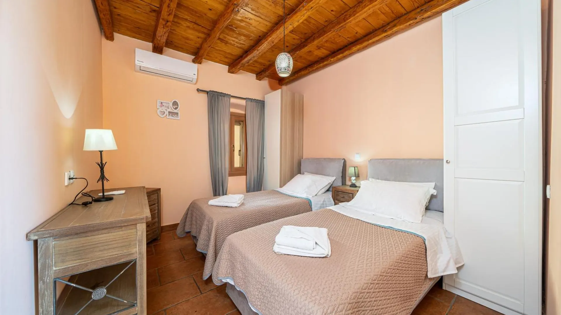 Holiday home Luxury Stone Villa Fiskardo